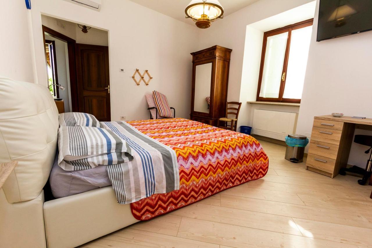 Castellaro  La Colomba B&B المظهر الخارجي الصورة
